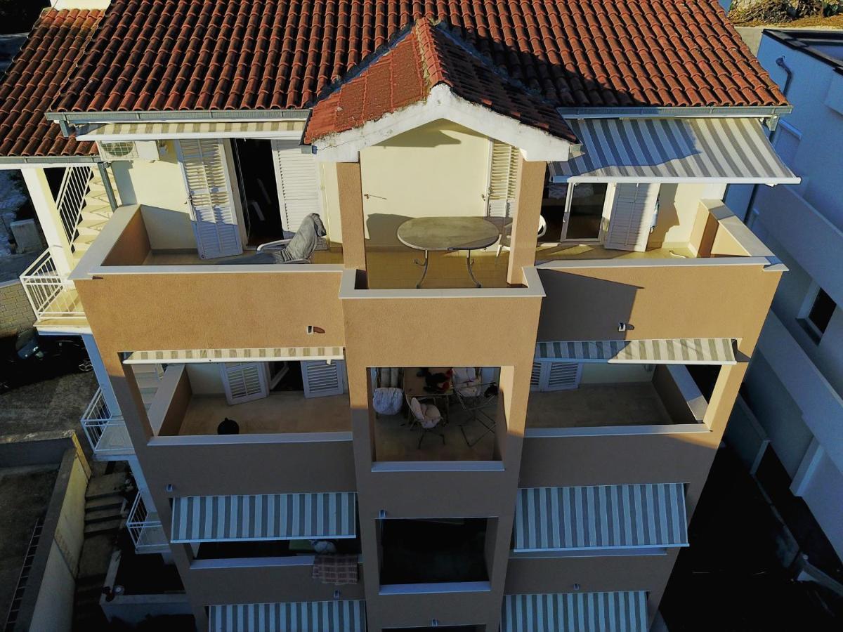Apartments By The Sea Podgora, Makarska - 2615 Zewnętrze zdjęcie